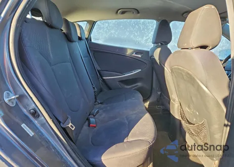 2013 Hyundai Accent Gls z USA, uszkodzony, nr VIN KMHCU5AEXDU092219